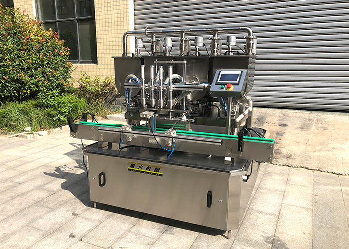 haha体育辣椒酱灌装机械设备展示