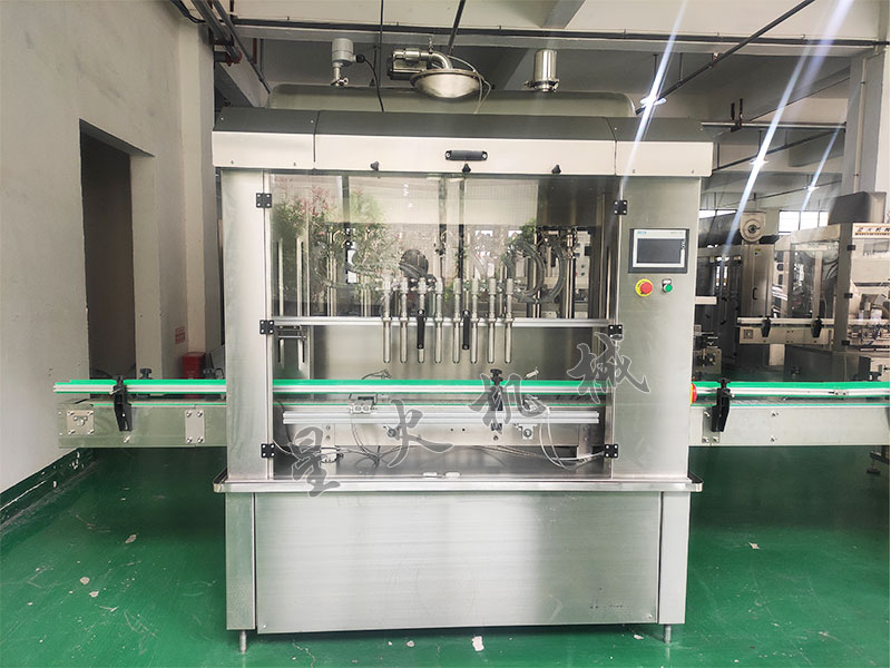 haha体育
haha体育灌装机设备展示